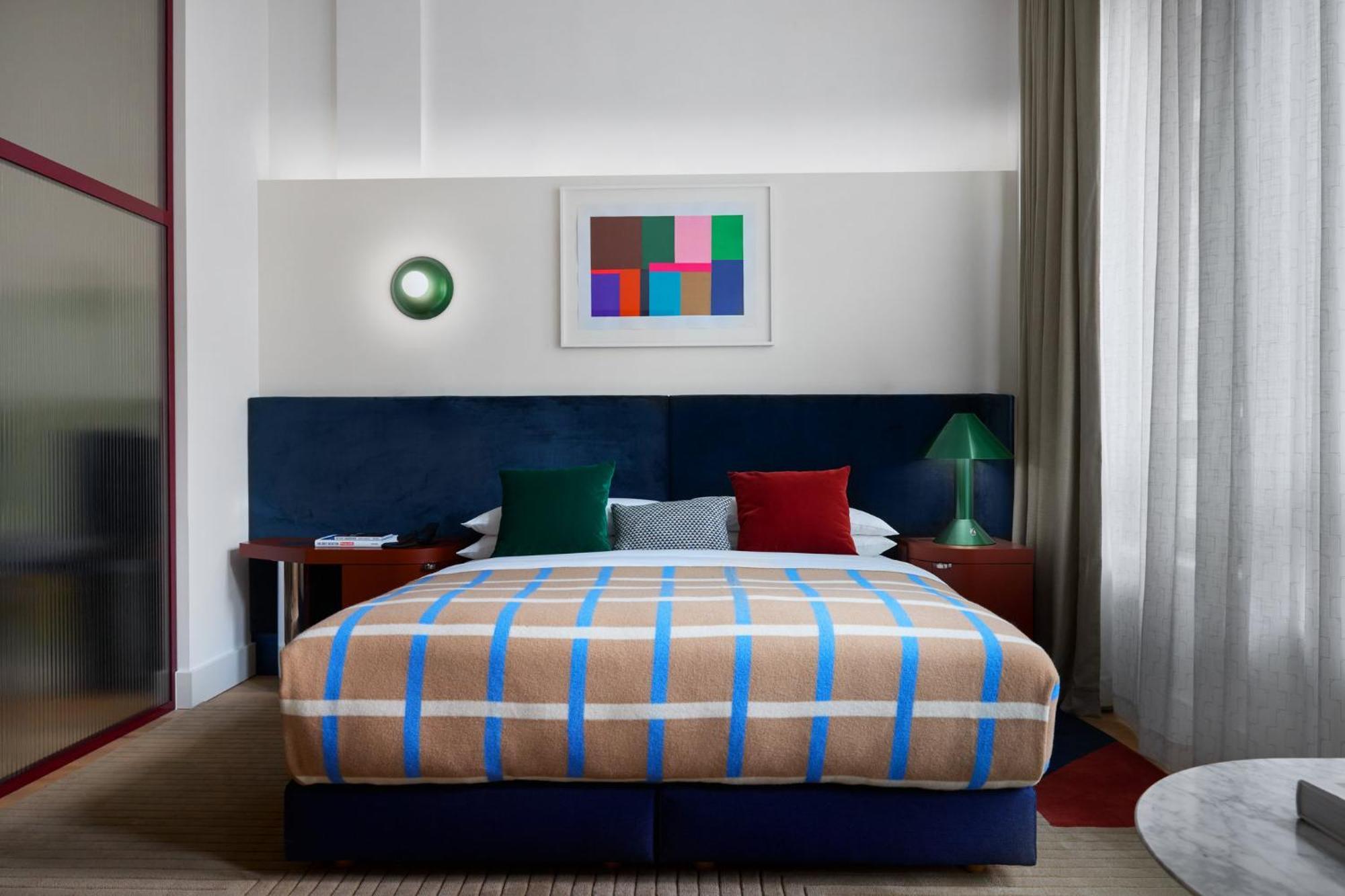 Kimpton Main Frankfurt By Ihg Hotel Frankfurt am Main Bagian luar foto