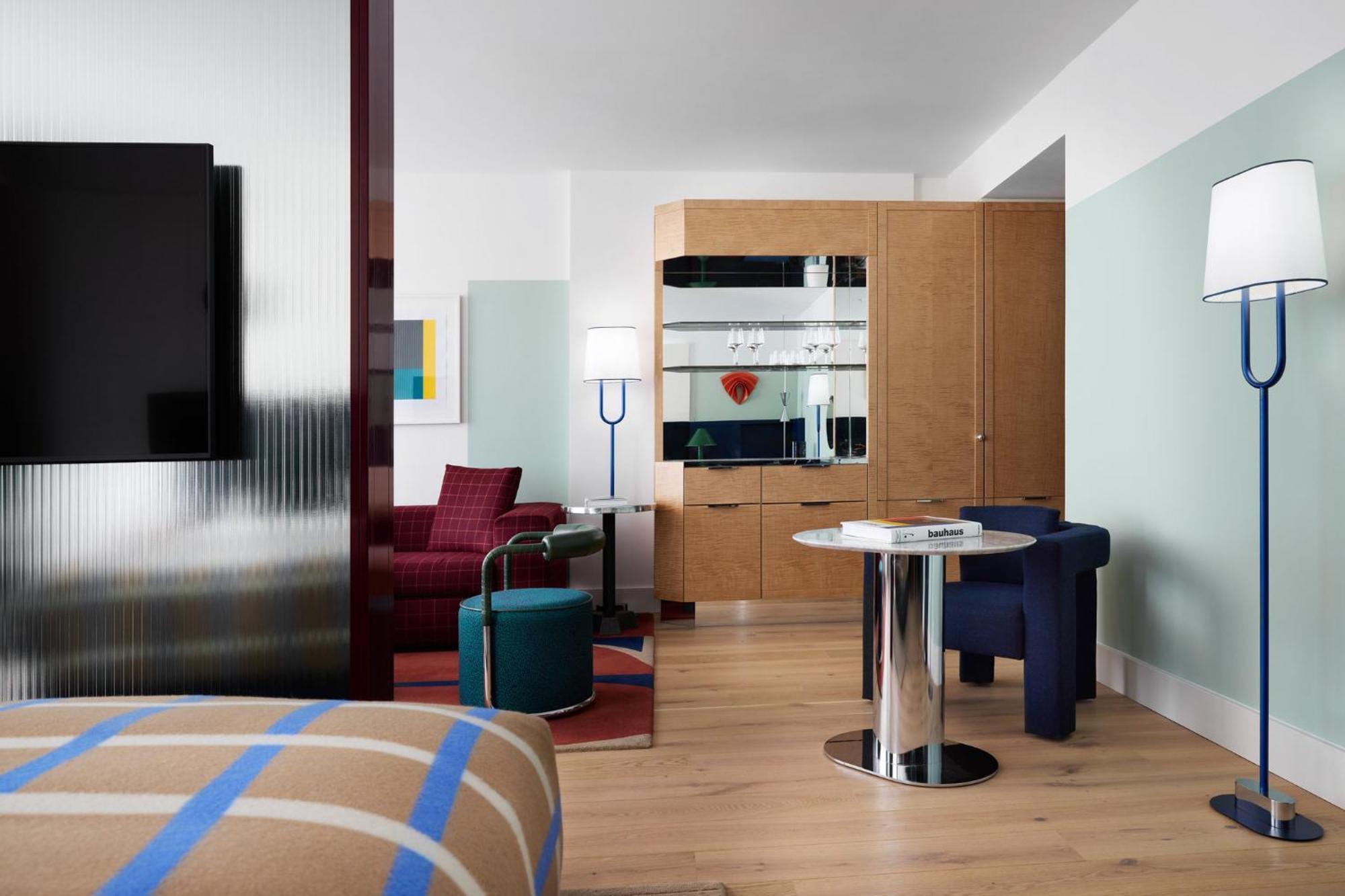 Kimpton Main Frankfurt By Ihg Hotel Frankfurt am Main Bagian luar foto