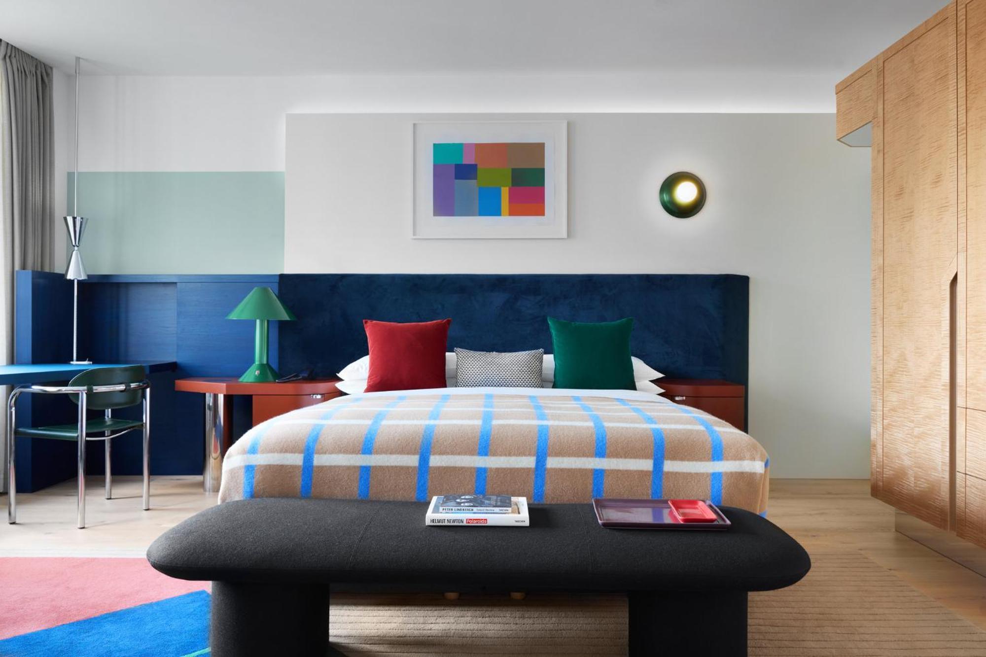 Kimpton Main Frankfurt By Ihg Hotel Frankfurt am Main Bagian luar foto